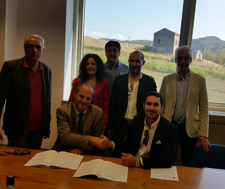 Firma01 Firma01